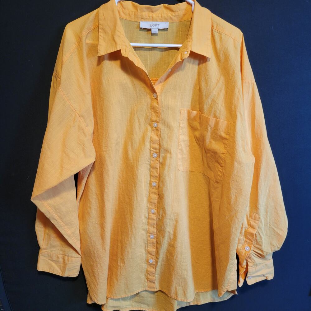 Loft Extra Long Lightweight Button-Down Shirt - Women's XL